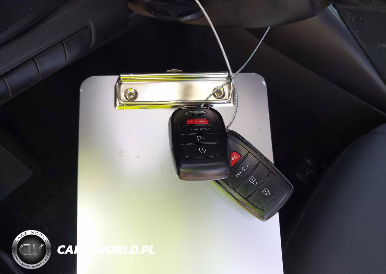 2025 Toyota Corolla Le VIN:5YFB4MDE6SP282728 - 11