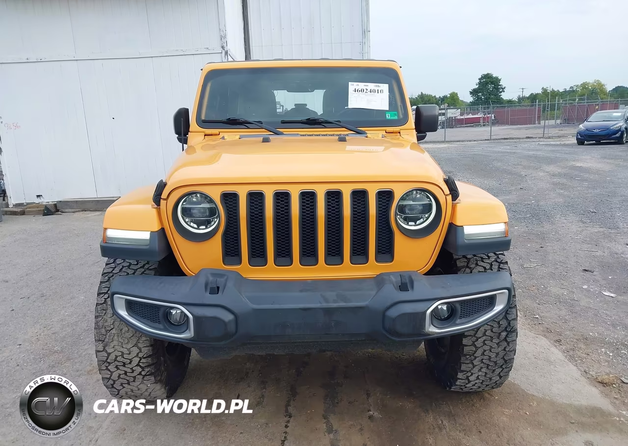 2018 Jeep Wrangler Unlimited Sahara VIN:1C4HJXEG2JW131797 - 12