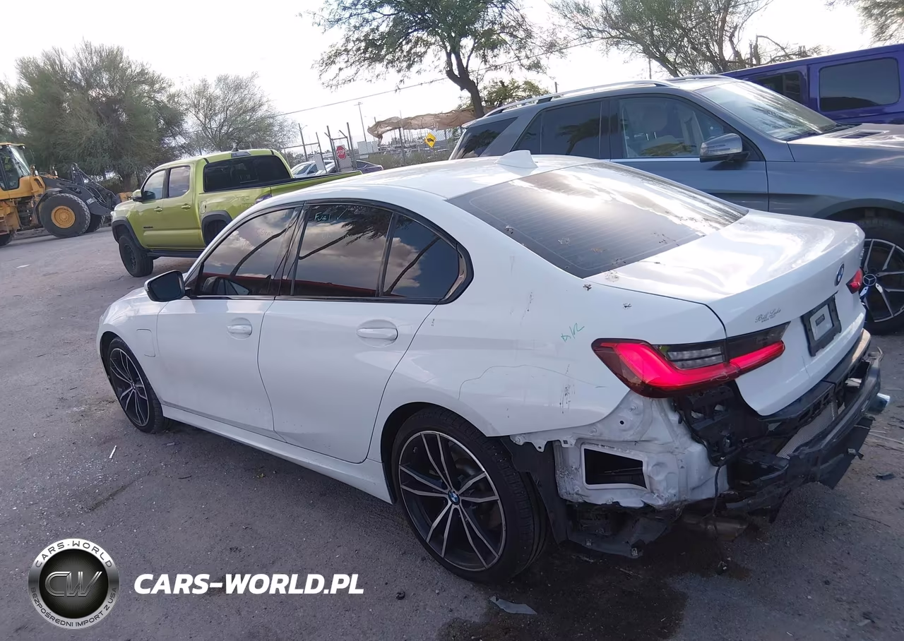 2021 BMW 330E VIN:3MW5P7J01M8C12018 - 14