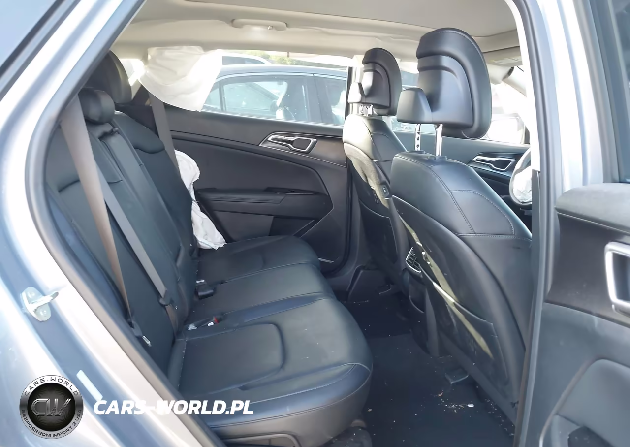 2025 Kia Sportage Ex VIN:5XYK33DF9SG311388 - 8