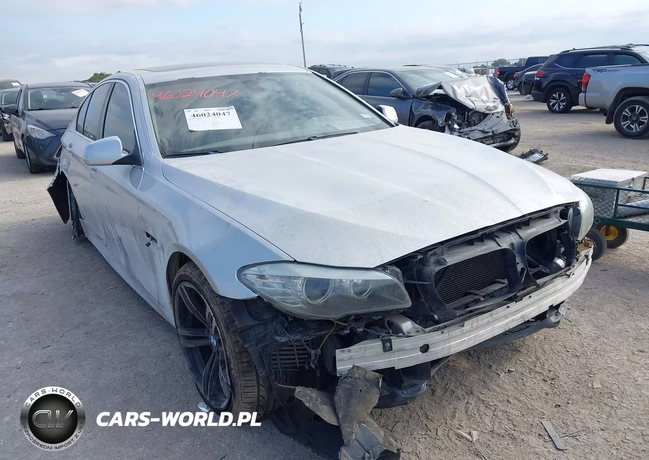 2011 BMW 528I