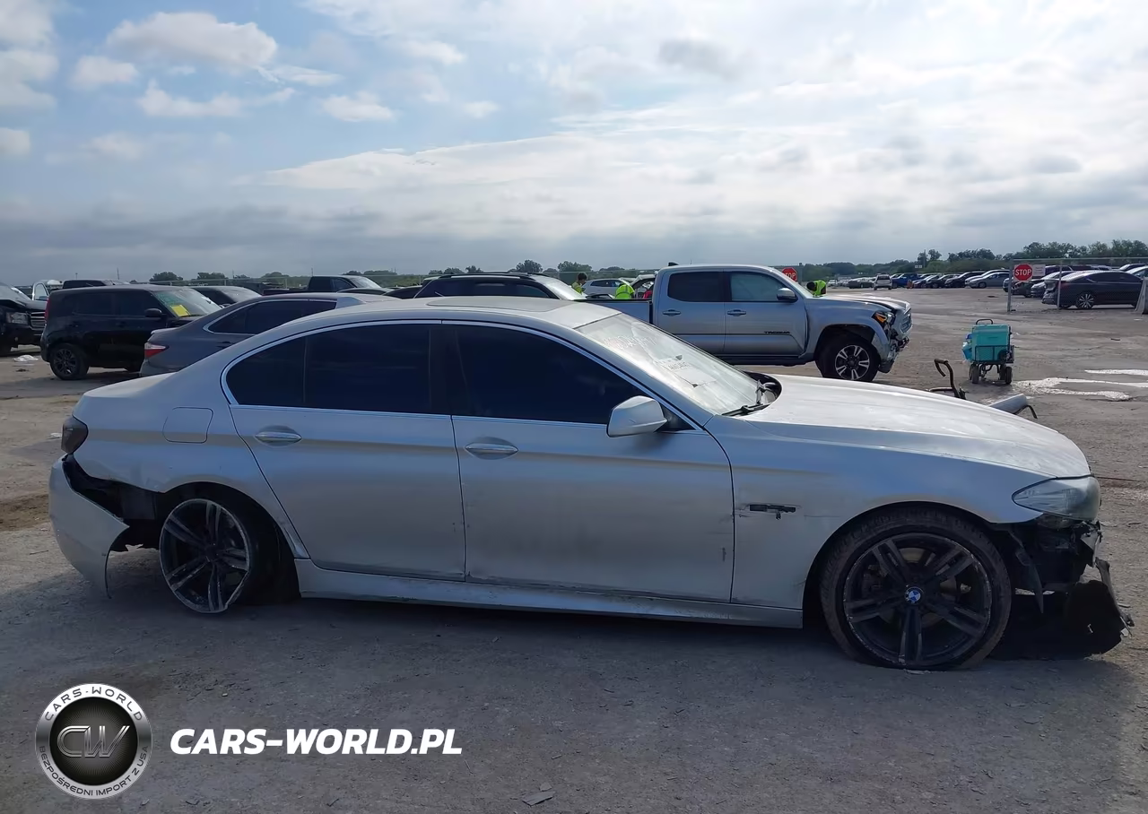 2011 BMW 528I VIN:WBAFR1C59BC744689 - 14