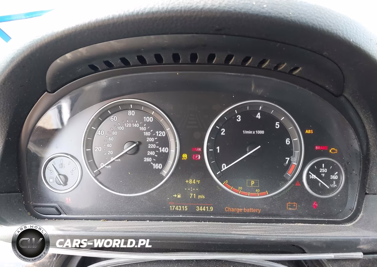 2011 BMW 528I VIN:WBAFR1C59BC744689 - 7