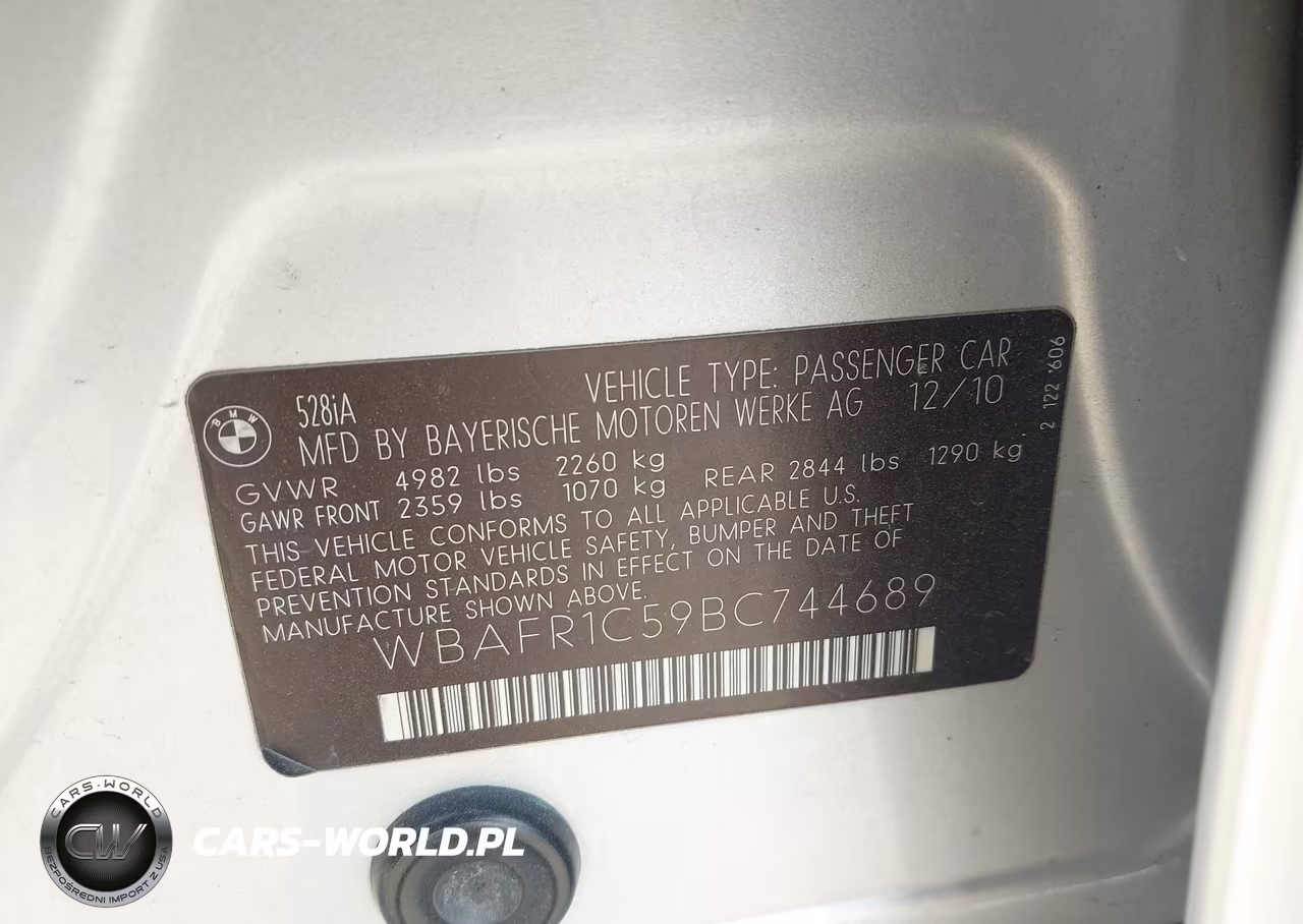2011 BMW 528I VIN:WBAFR1C59BC744689 - 9