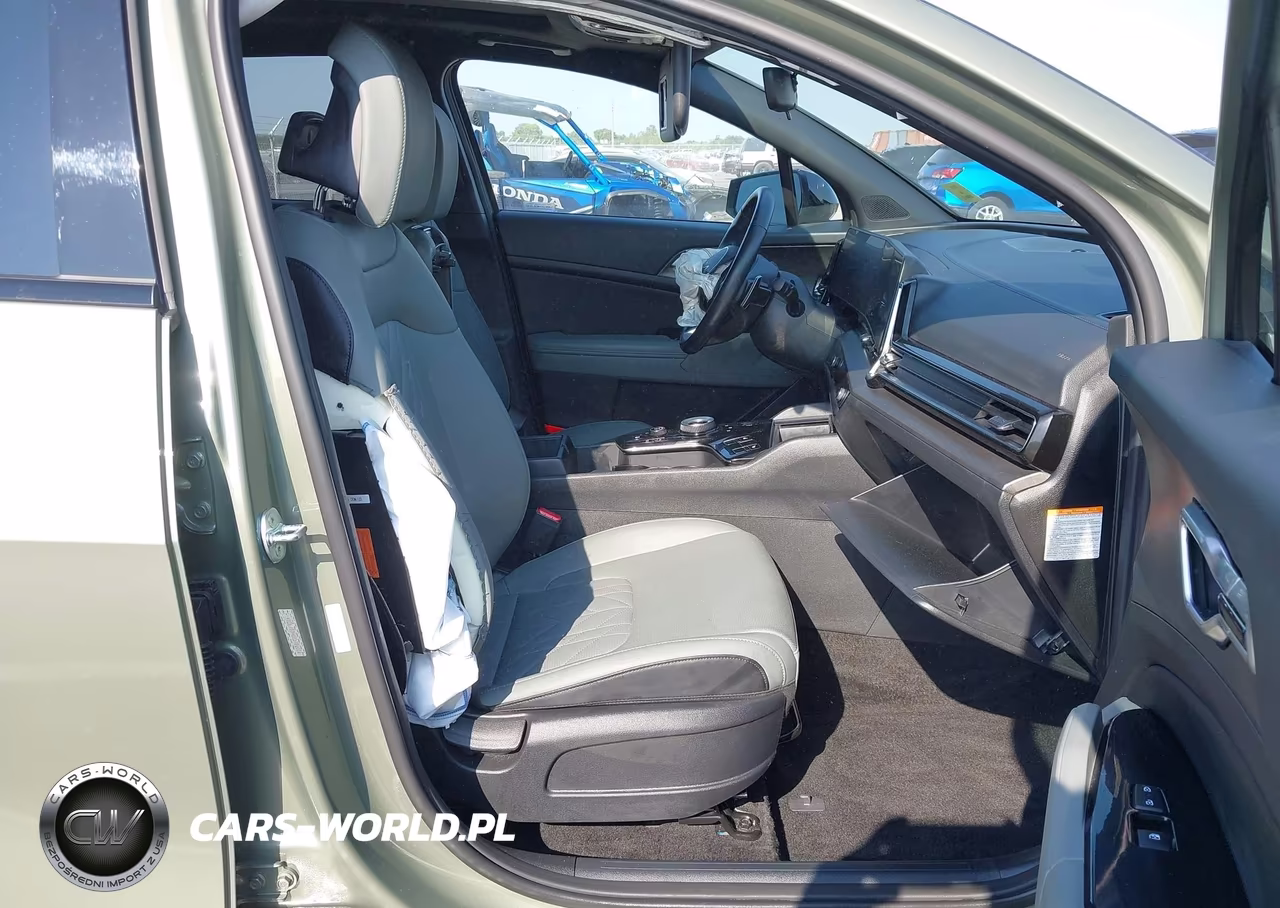 2025 Kia Sportage Plug-In Hybrid X-Line VIN:KNDPYDDH0S7185014 - 5