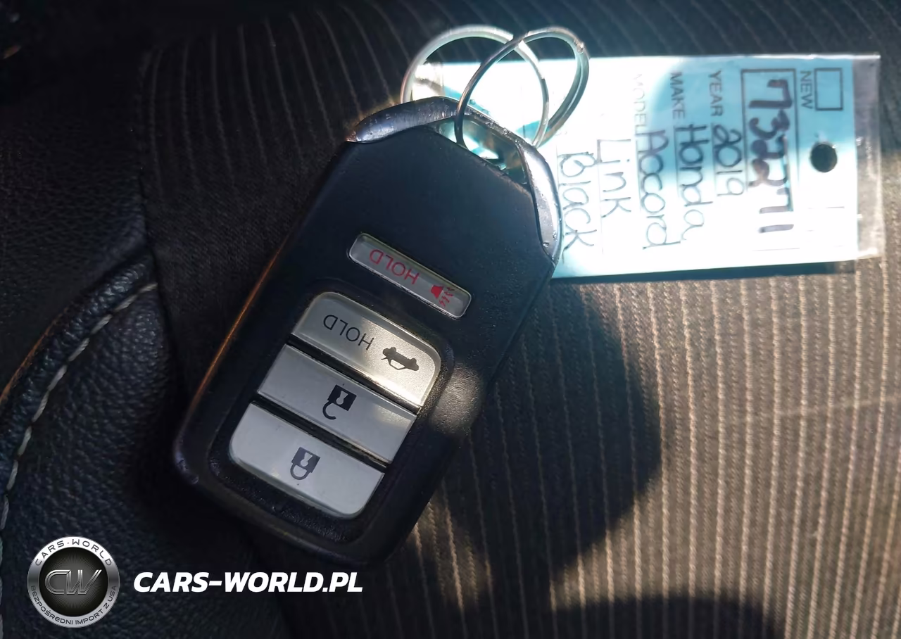 2019 Honda Accord Sport VIN:1HGCV1F37KA087013 - 11
