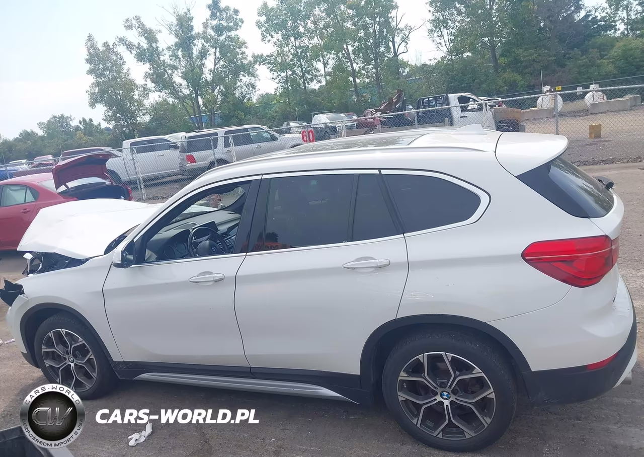2020 BMW X1 xDrive28I VIN:WBXJG9C0XL5R32636 - 14