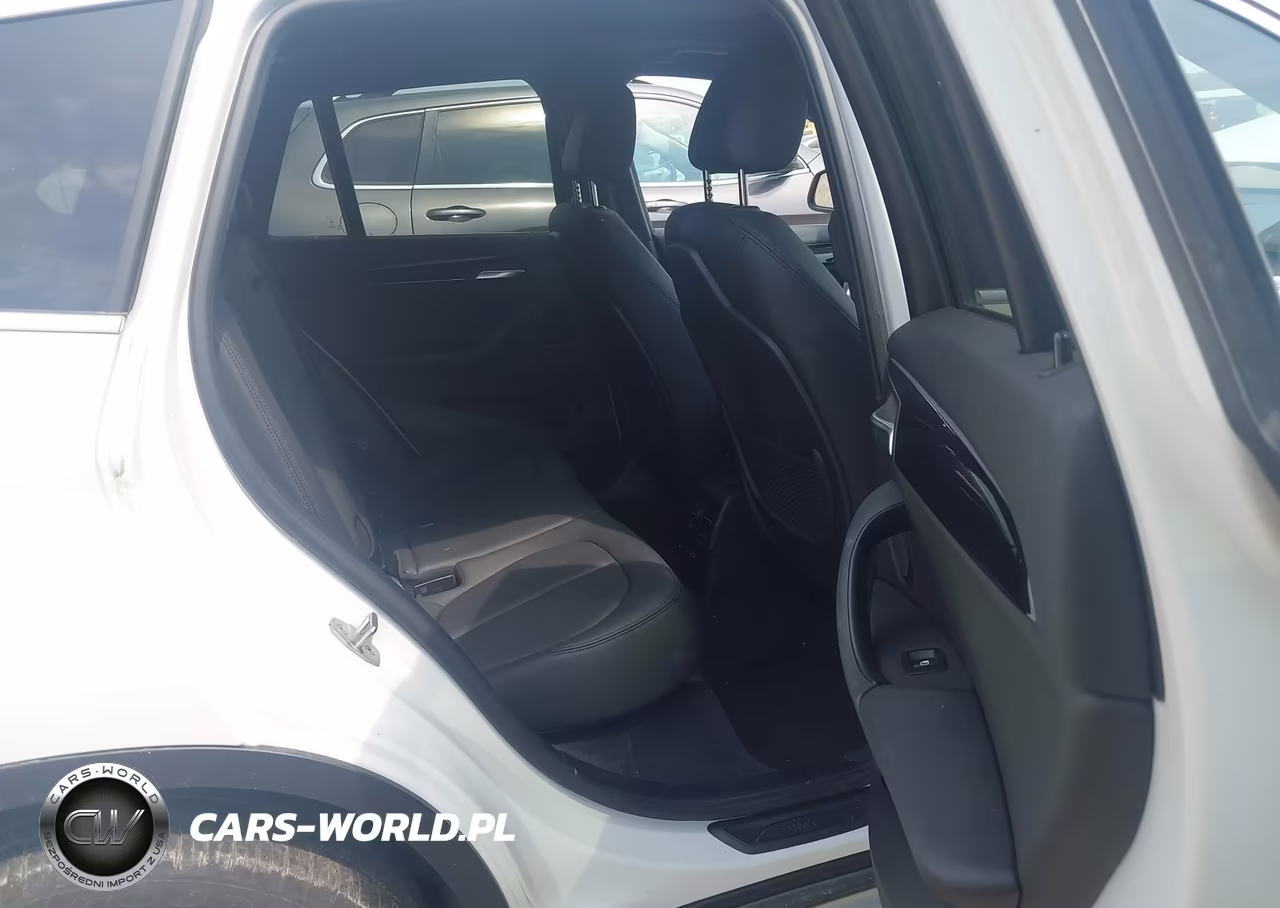 2020 BMW X1 xDrive28I VIN:WBXJG9C0XL5R32636 - 8