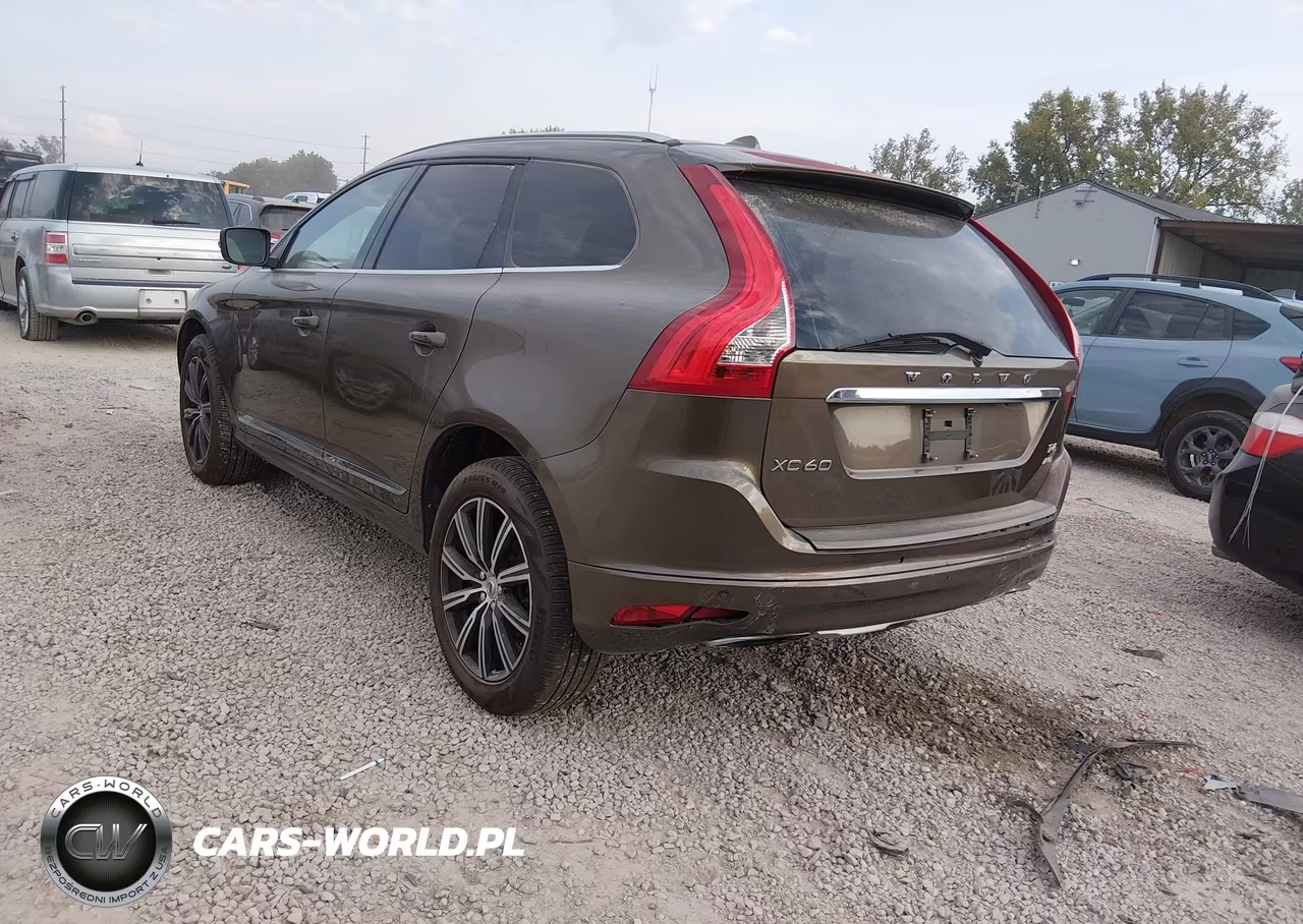 2015 Volvo Xc60 T6 VIN:YV4902RK1F2736995 - 3