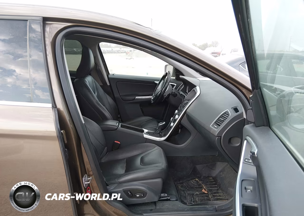 2015 Volvo Xc60 T6 VIN:YV4902RK1F2736995 - 5