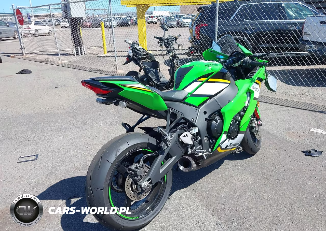 2025 Kawasaki Zx1002 L VIN:JKBZXVL14SA017424 - 4