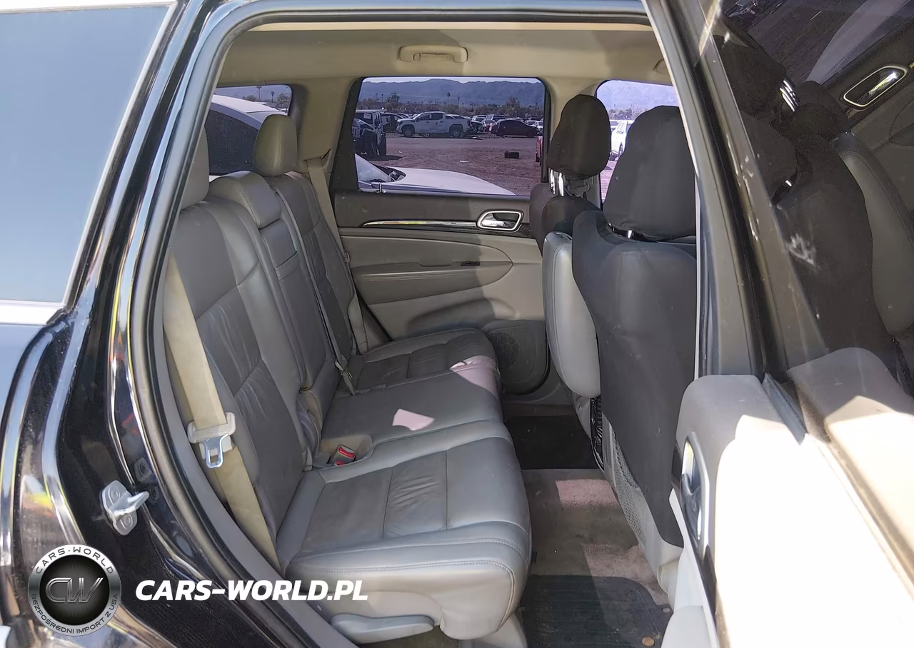 2011 Jeep Grand Cherokee Laredo VIN:1J4RS4GTXBC521344 - 8