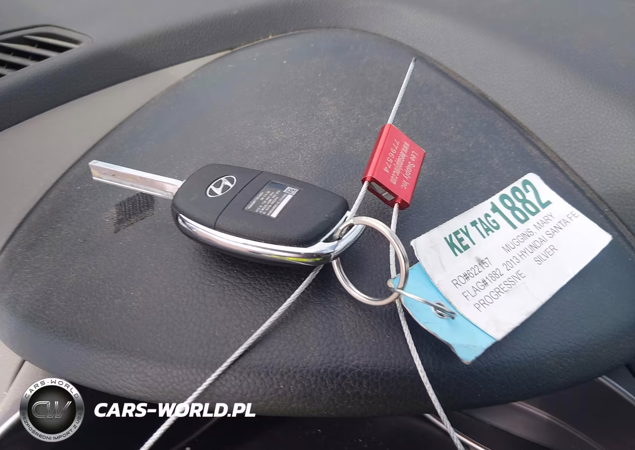 2013 Hyundai Santa Fe Gls VIN:KM8SM4HF2DU005272 - 11