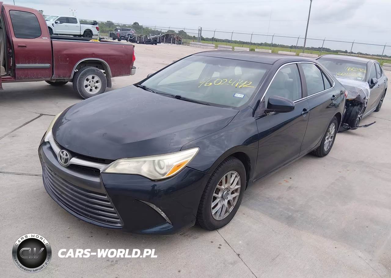 2015 Toyota Camry Le VIN:4T4BF1FK7FR465674 - 2