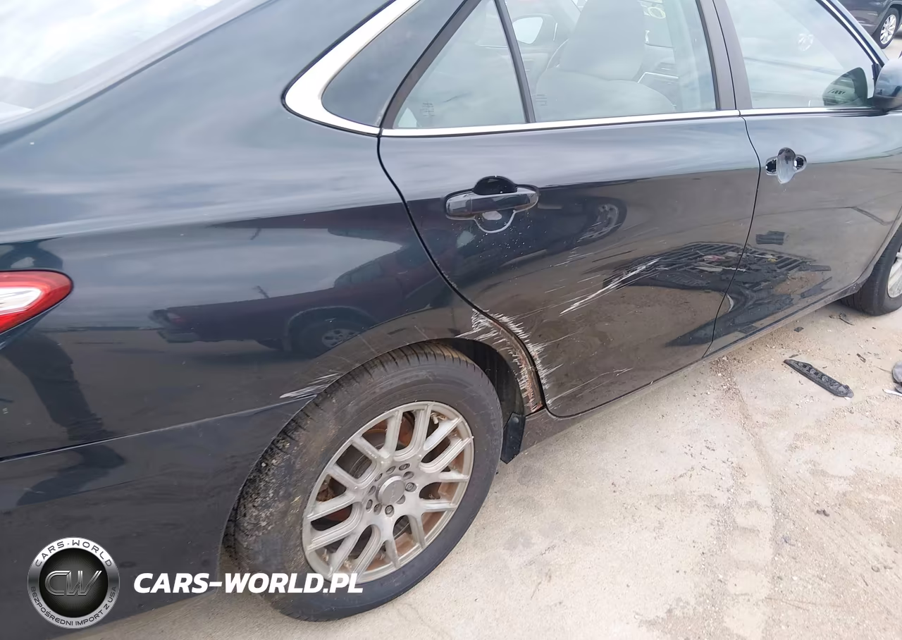 2015 Toyota Camry Le VIN:4T4BF1FK7FR465674 - 6