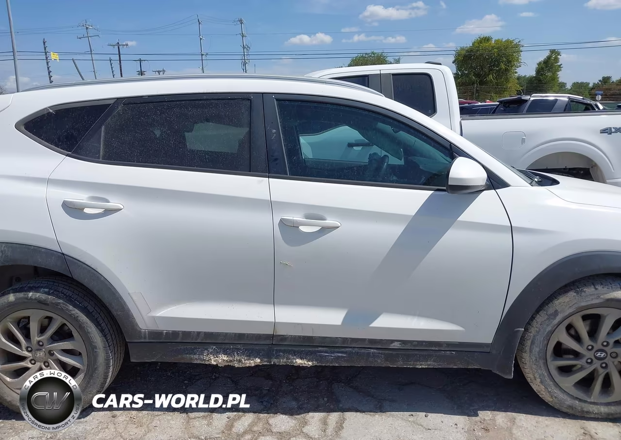 2016 Hyundai Tucson Se VIN:KM8J33A42GU089356 - 13