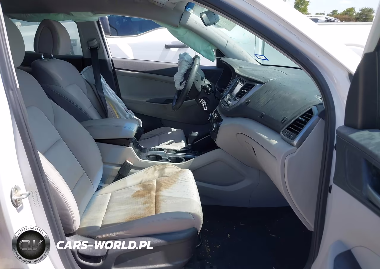 2016 Hyundai Tucson Se VIN:KM8J33A42GU089356 - 5