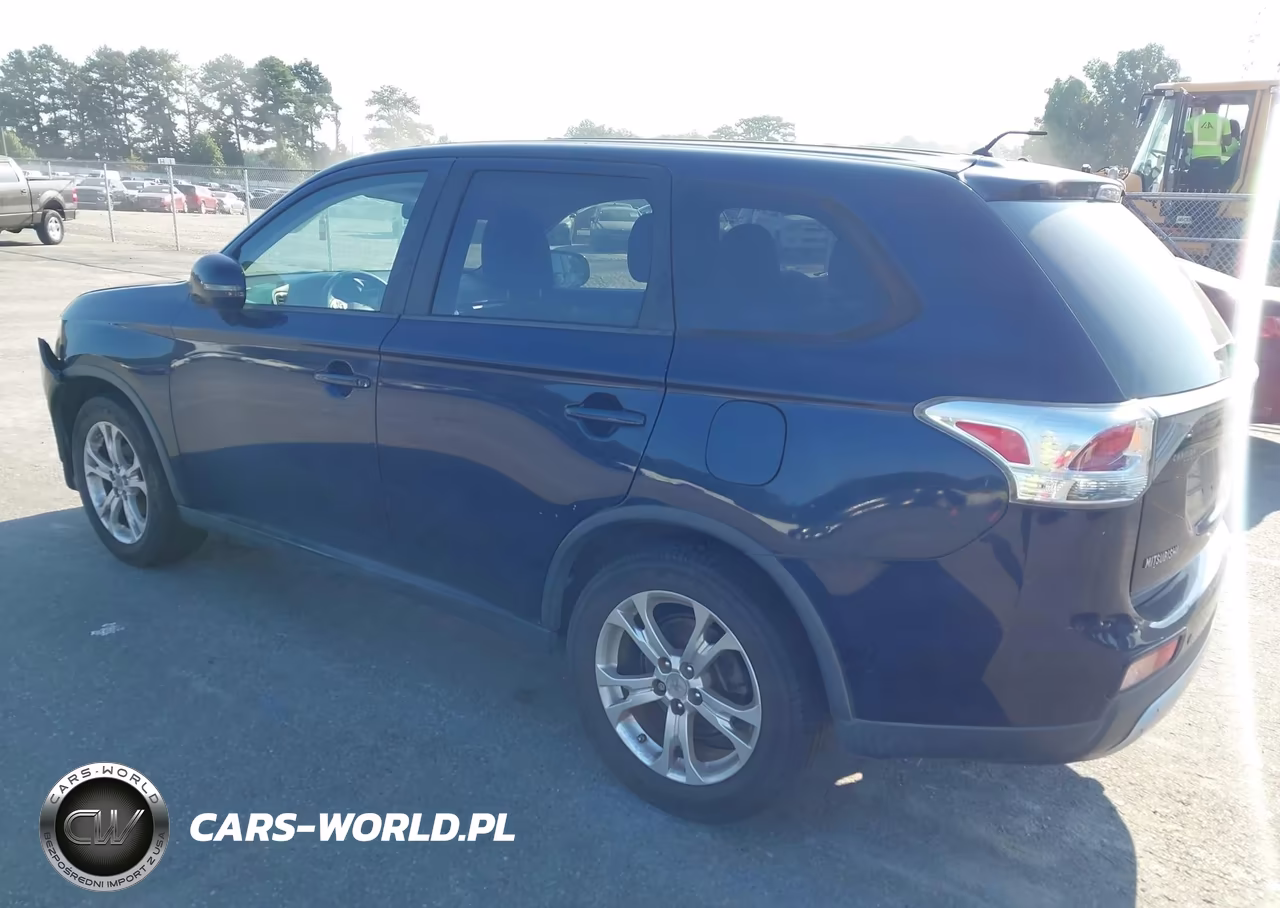 2015 Mitsubishi Outlander Se VIN:JA4AD3A39FZ007322 - 3