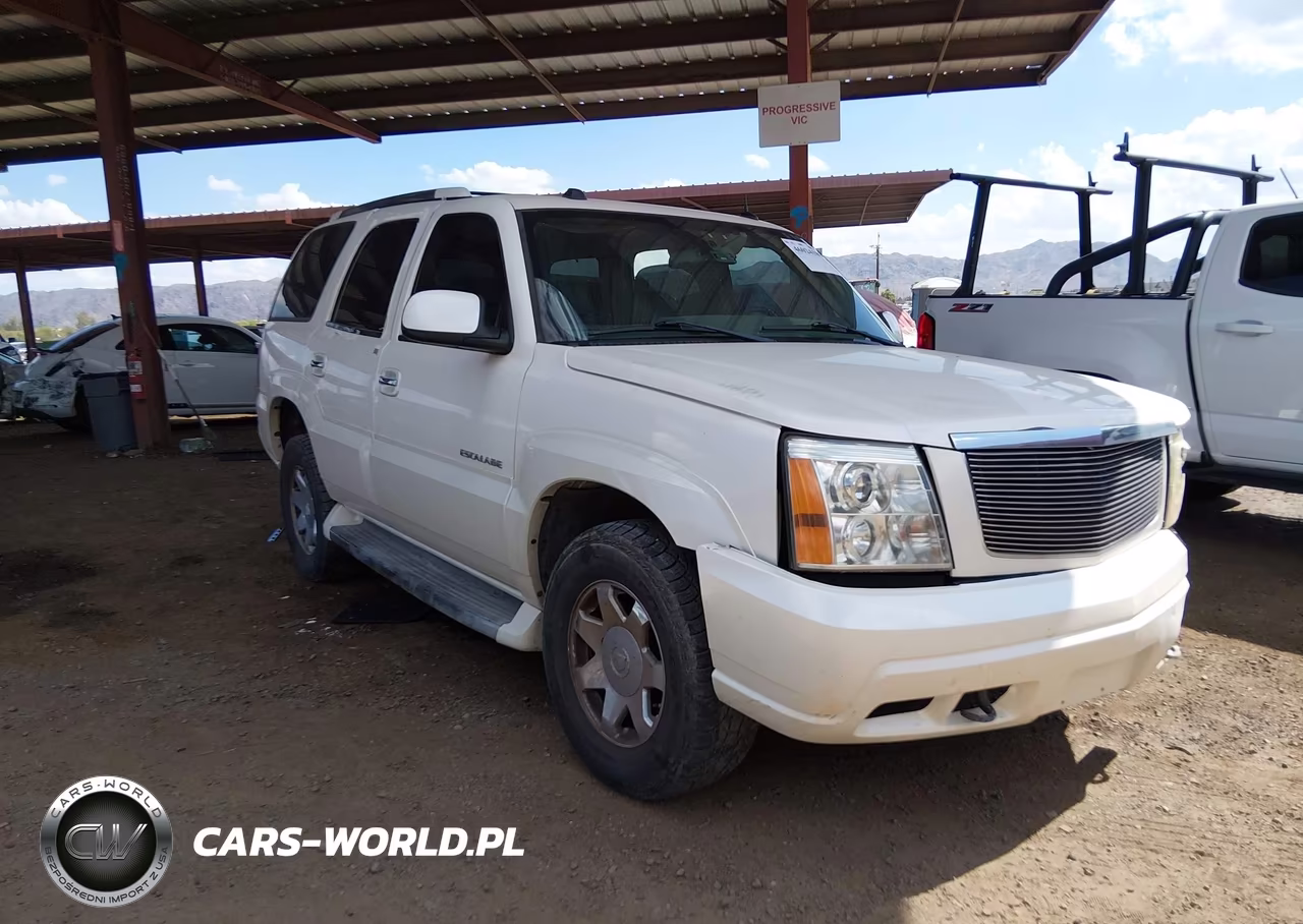 2004 Cadillac Escalade Standard