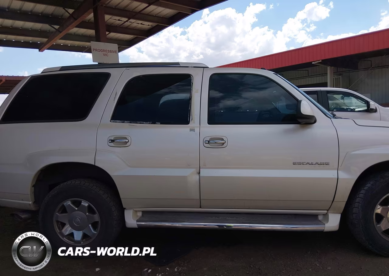 2004 Cadillac Escalade Standard VIN:1GYEK63N14R261904 - 13