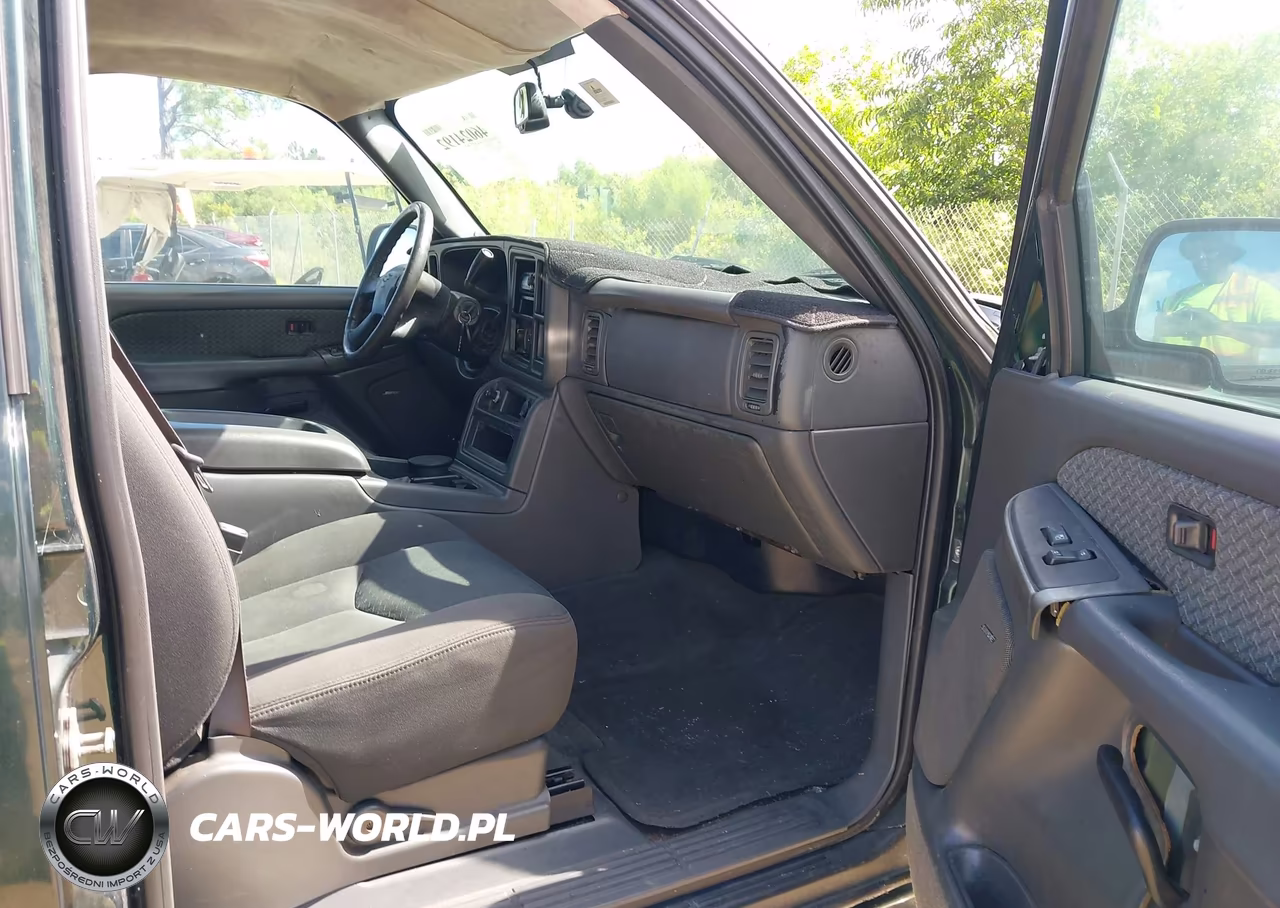 2004 Chevrolet Avalanche 1500 VIN:3GNEC12T24G182335 - 5