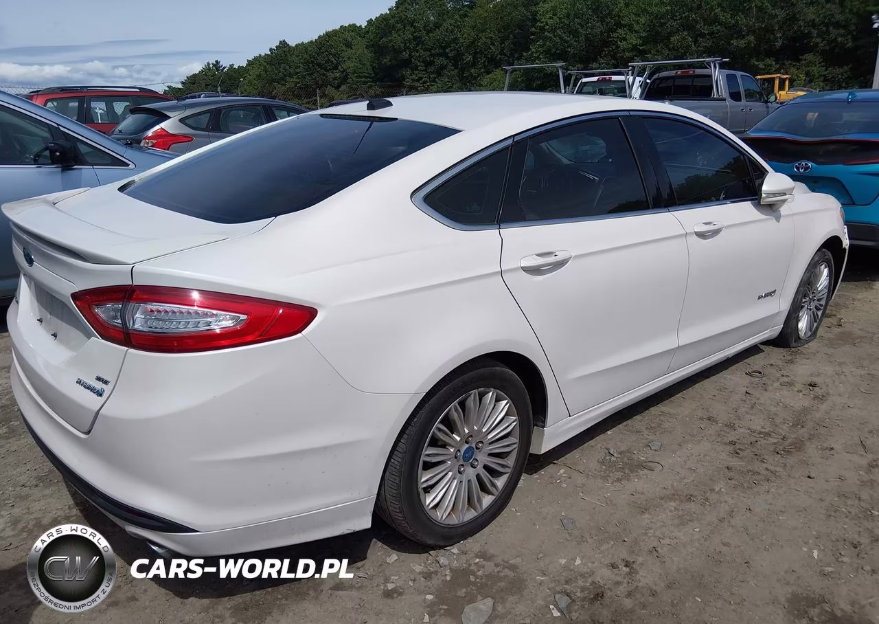2013 Ford Fusion Hybrid Se VIN:3FA6P0LU0DR175851 - 4