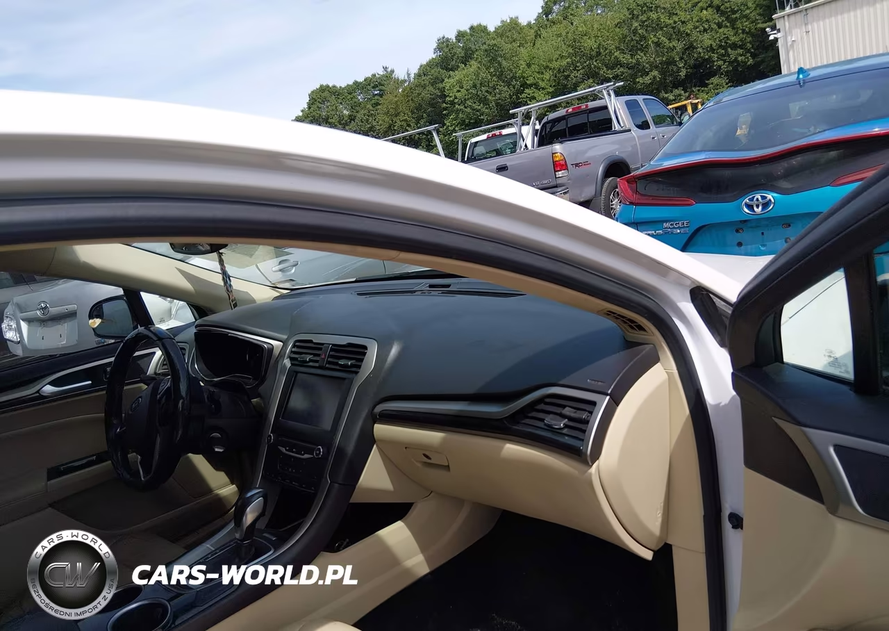 2013 Ford Fusion Hybrid Se VIN:3FA6P0LU0DR175851 - 5
