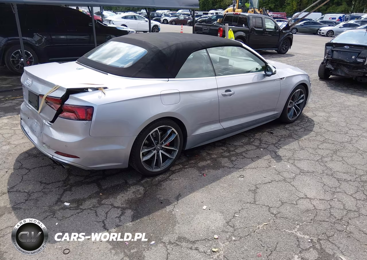 2018 Audi S5 3.0T Premium Plus VIN:WAUY4GF51JN020813 - 4