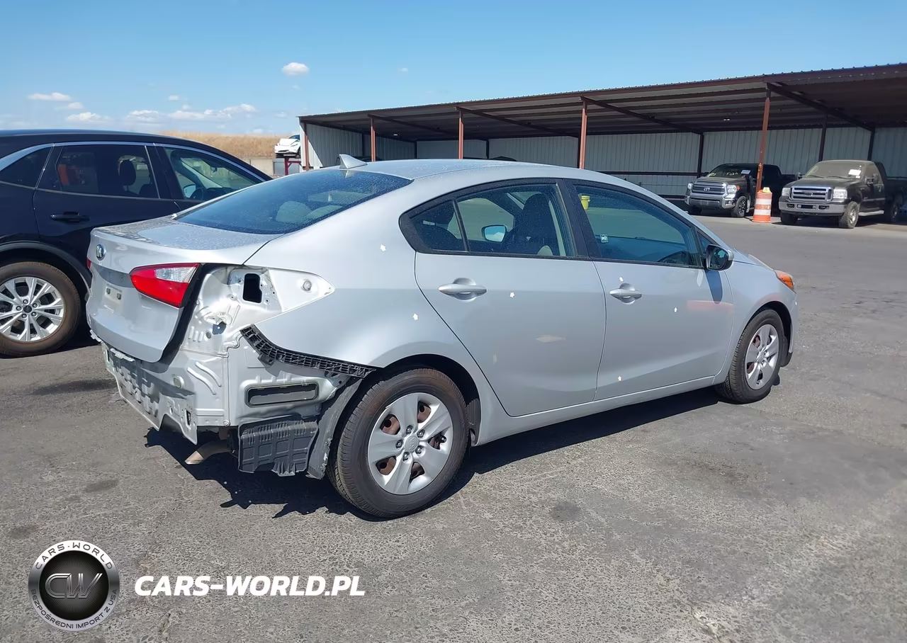 2016 Kia Forte Lx VIN:KNAFK4A61G5515694 - 4