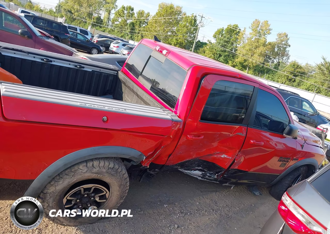 2016 Ram 1500 Rebel VIN:1C6RR7YT6GS303083 - 14