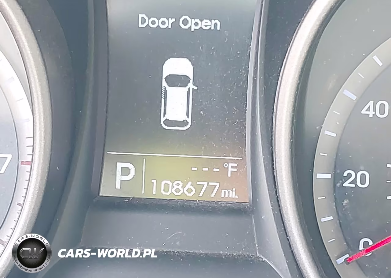2014 Hyundai Santa Fe Sport 2.4L VIN:5XYZUDLB0EG130233 - 16