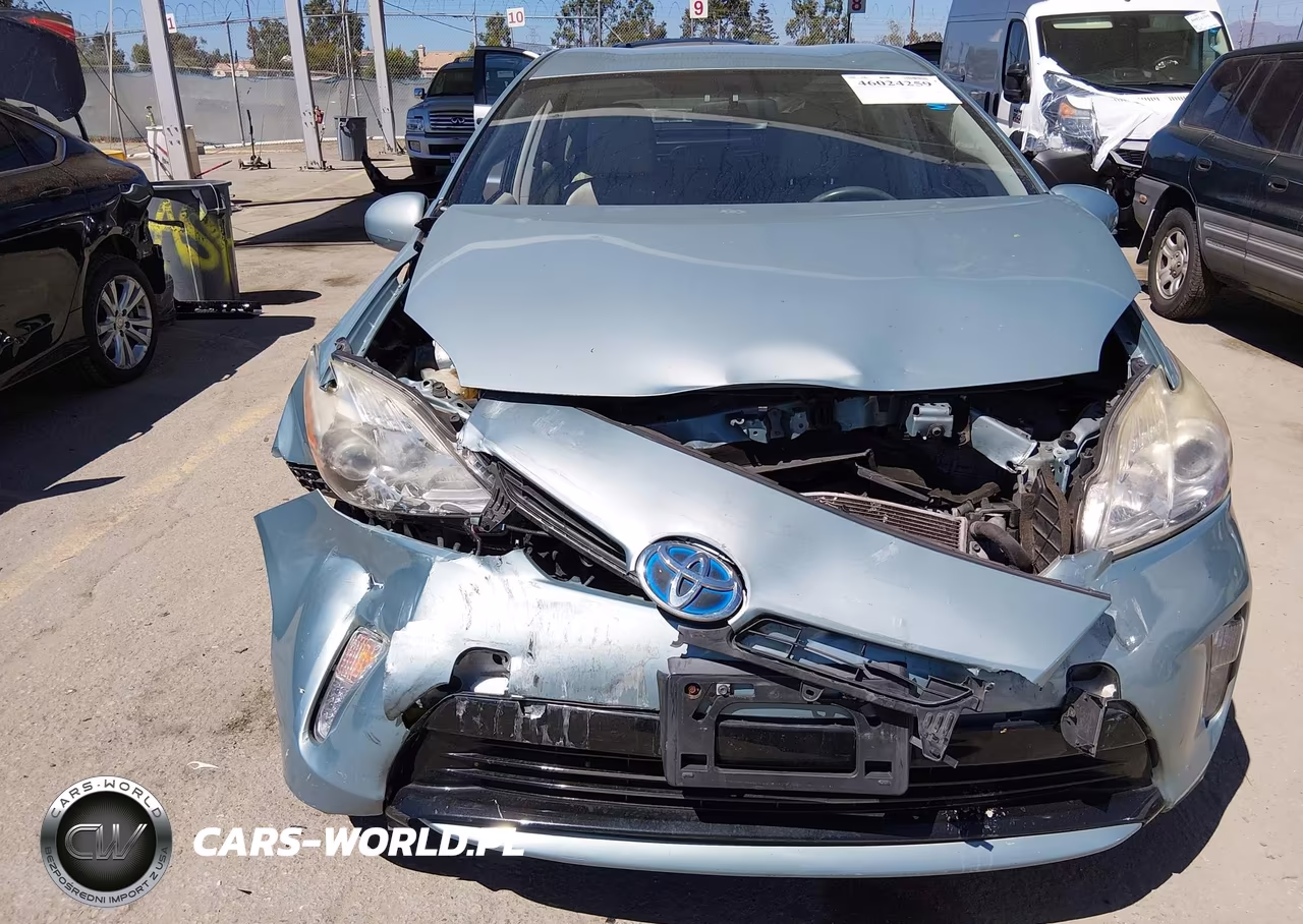 2013 Toyota Prius Three VIN:JTDKN3DU3D5676928 - 14
