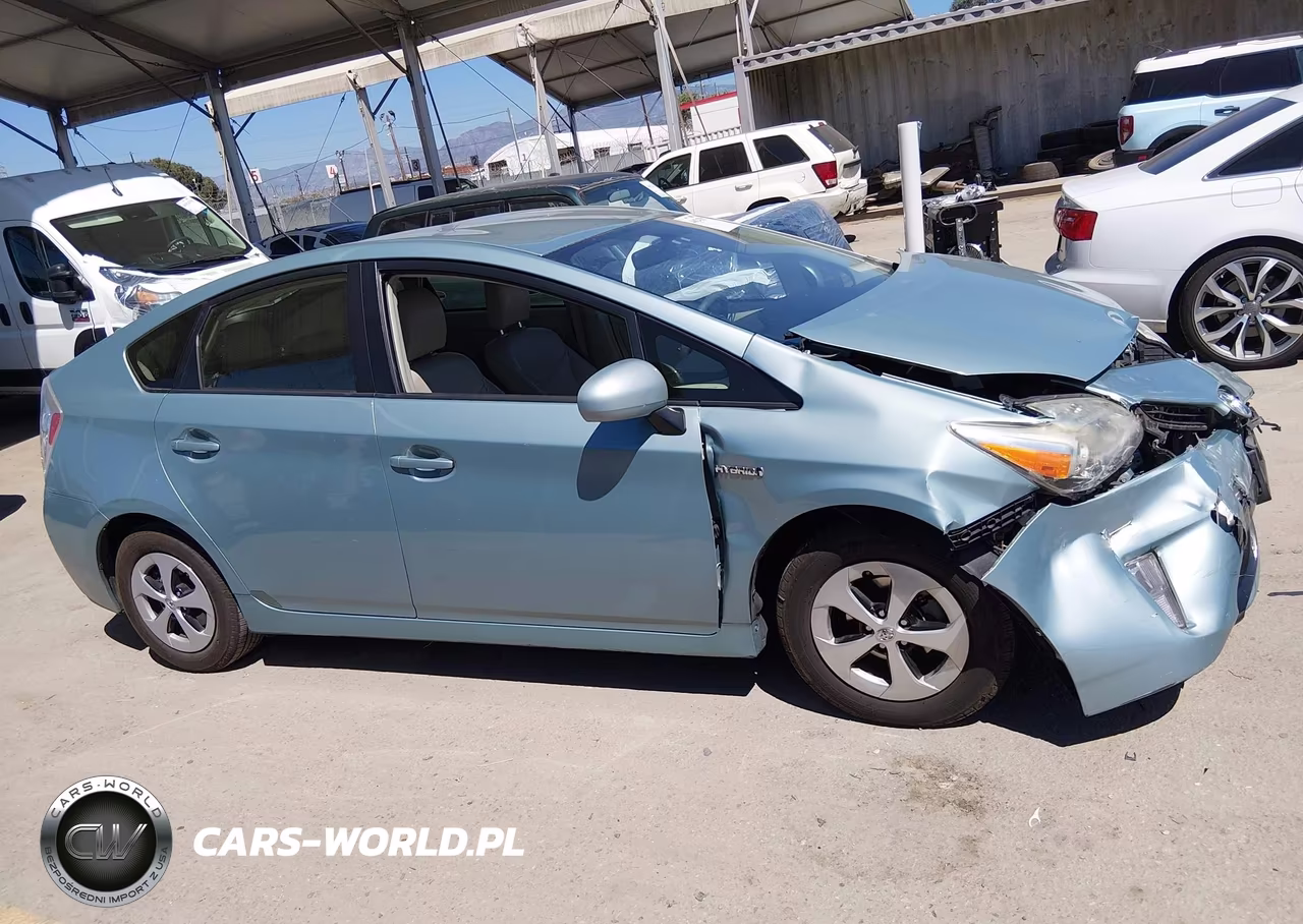 2013 Toyota Prius Three VIN:JTDKN3DU3D5676928 - 15