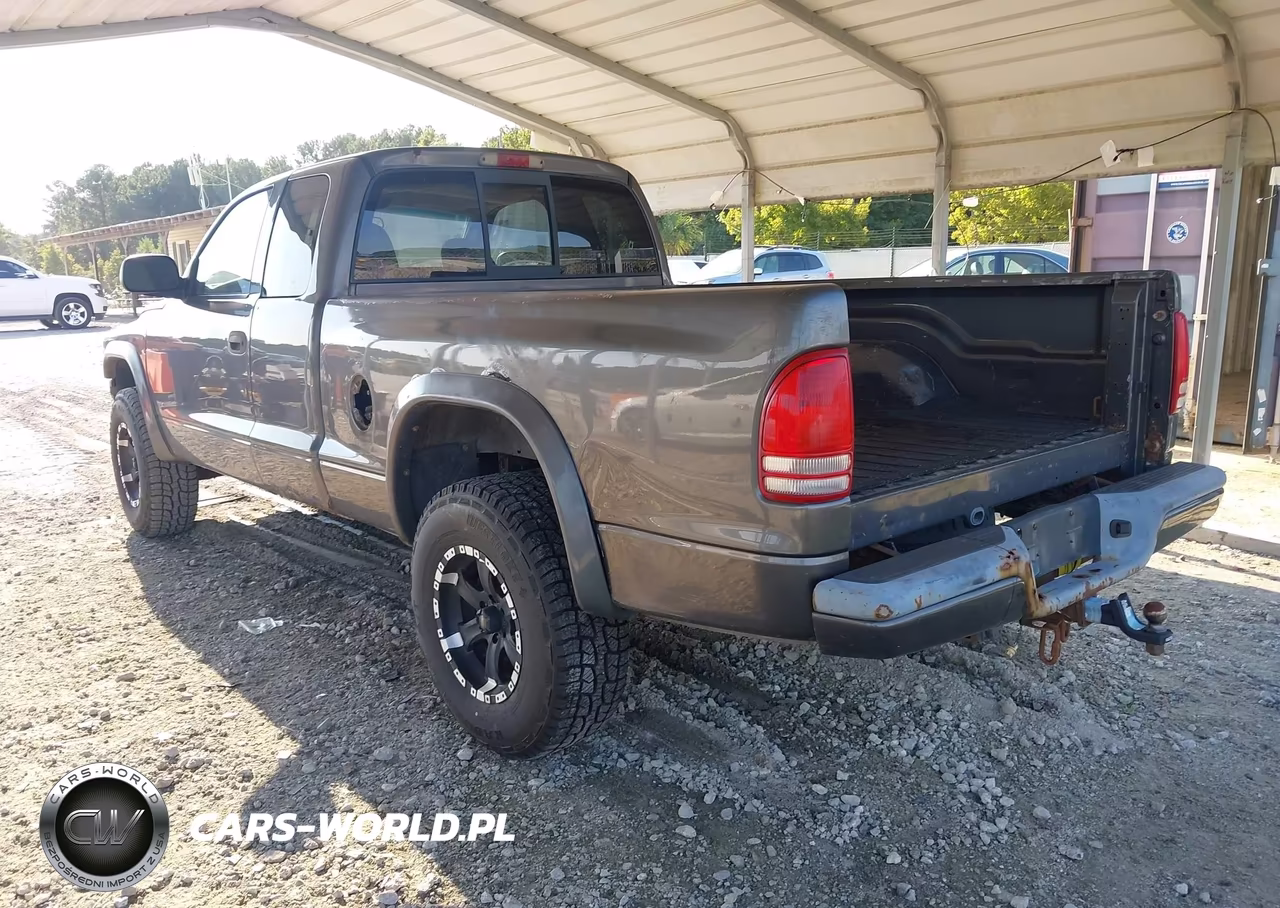 2004 Dodge Dakota Sport VIN:1D7HG32N54S716577 - 3