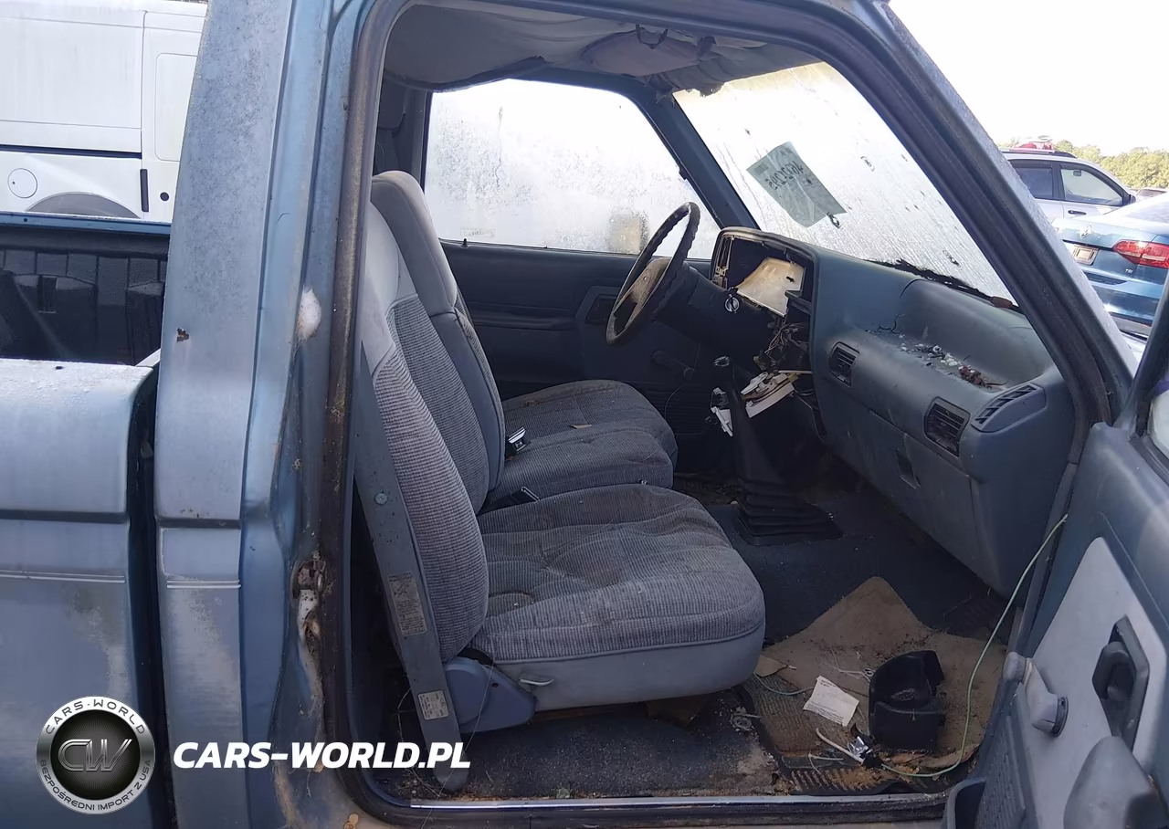 1990 Ford Ranger VIN:1FTCR10AXLUB87083 - 8