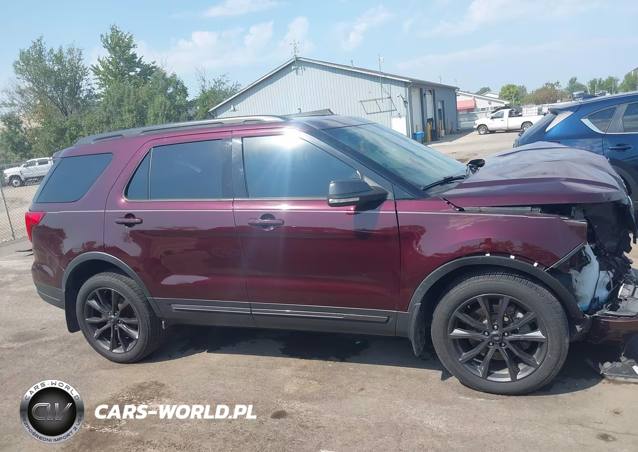 2019 Ford Explorer Xlt VIN:1FM5K8D83KGA39475 - 13