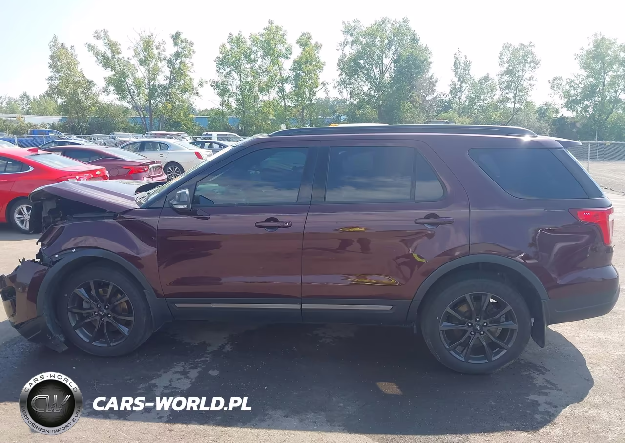 2019 Ford Explorer Xlt VIN:1FM5K8D83KGA39475 - 14