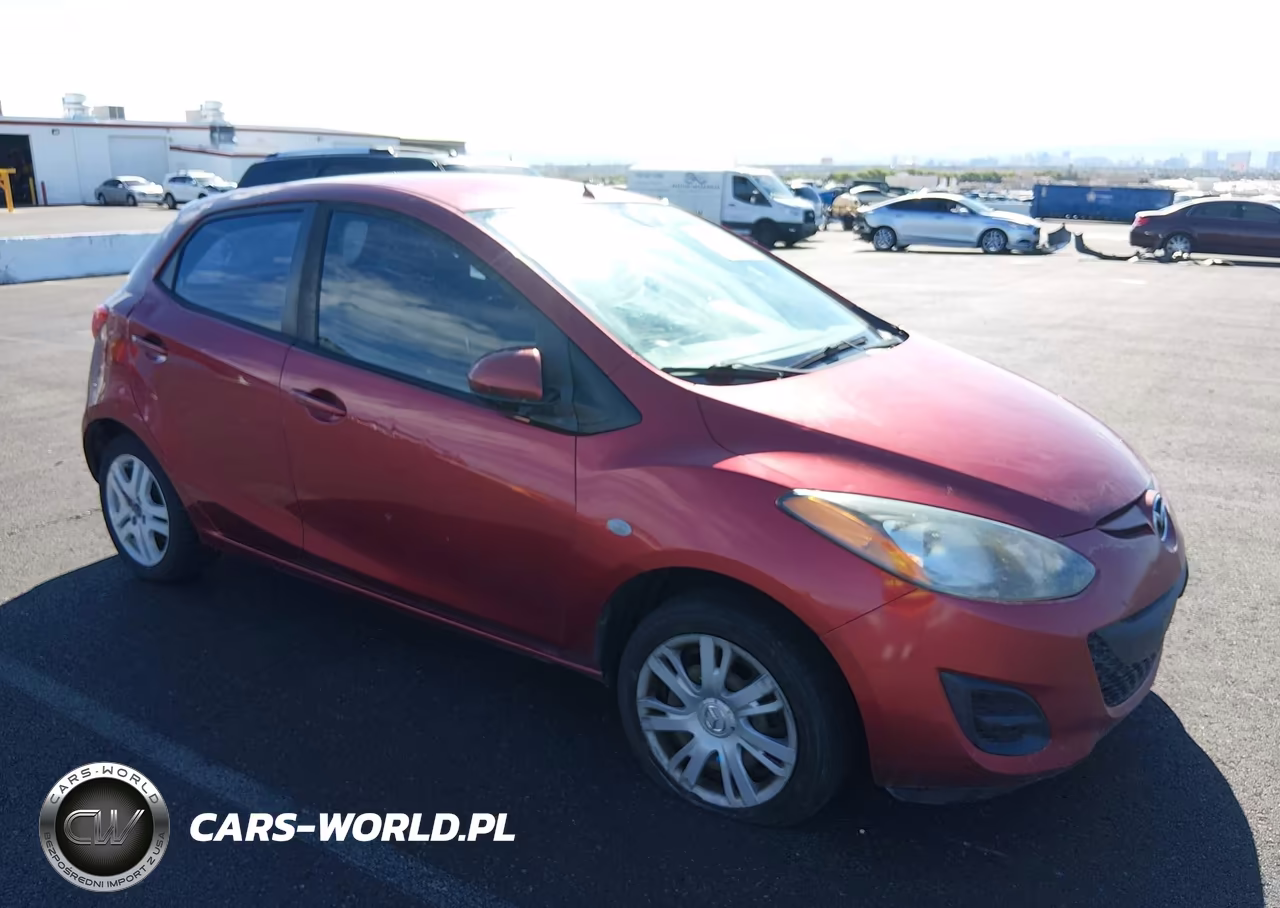 2014 Mazda Mazda2 Sport – zdjęcie 1 z 12
