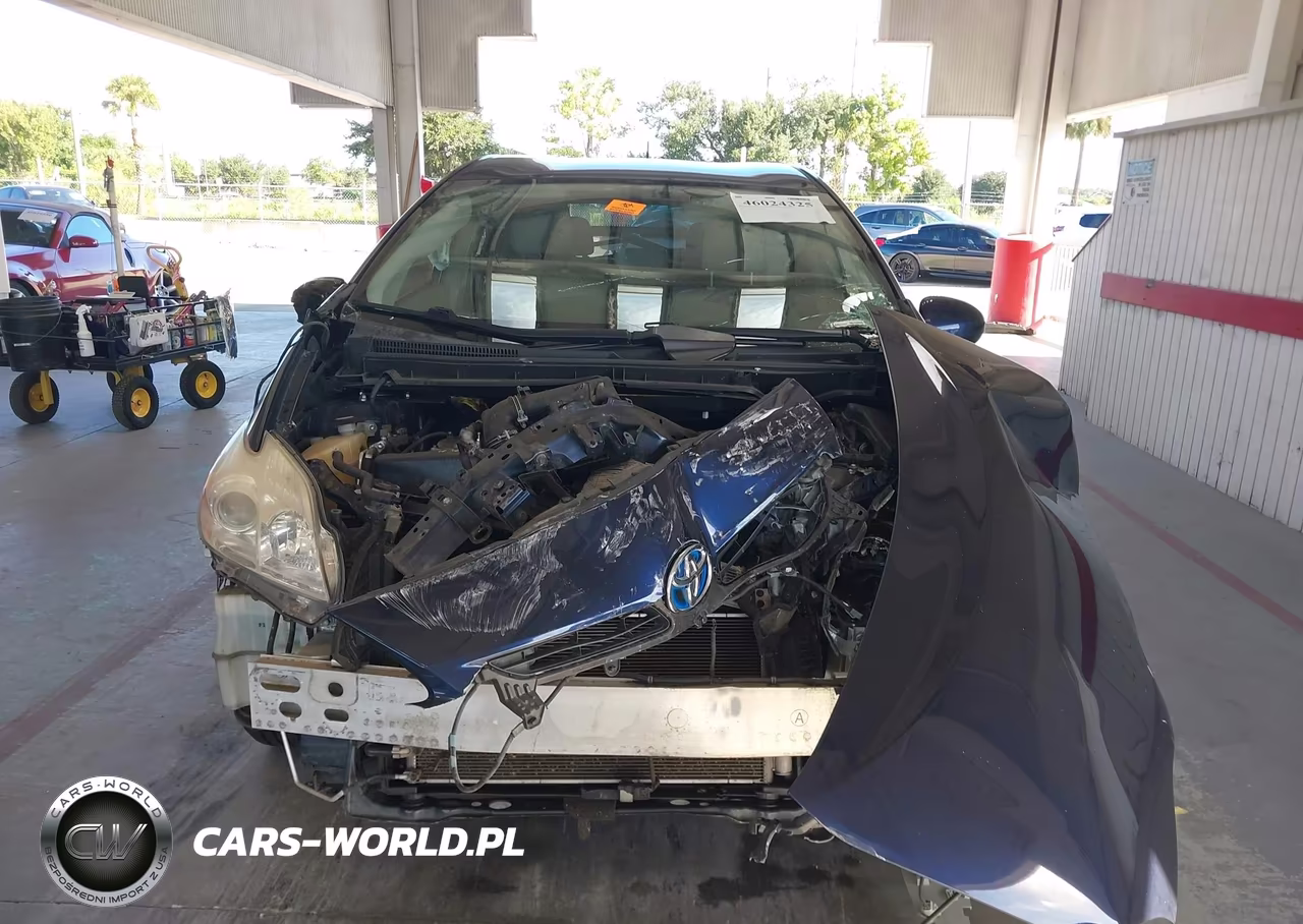 2015 Toyota Prius Four VIN:JTDKN3DU7F0461665 - 12