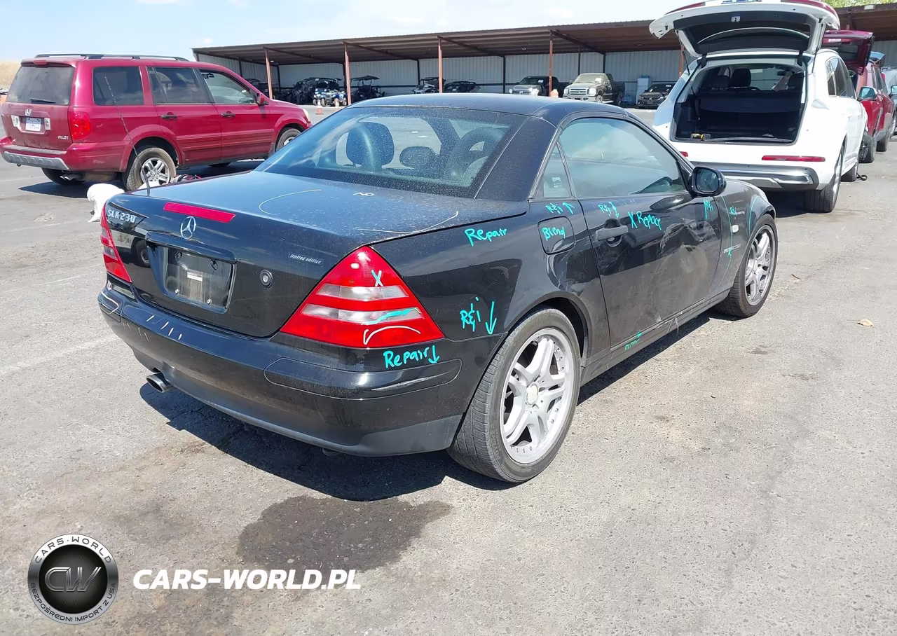 2000 Mercedes-Benz Slk 230 Kompressor VIN:WDBKK47F4YF164329 - 4