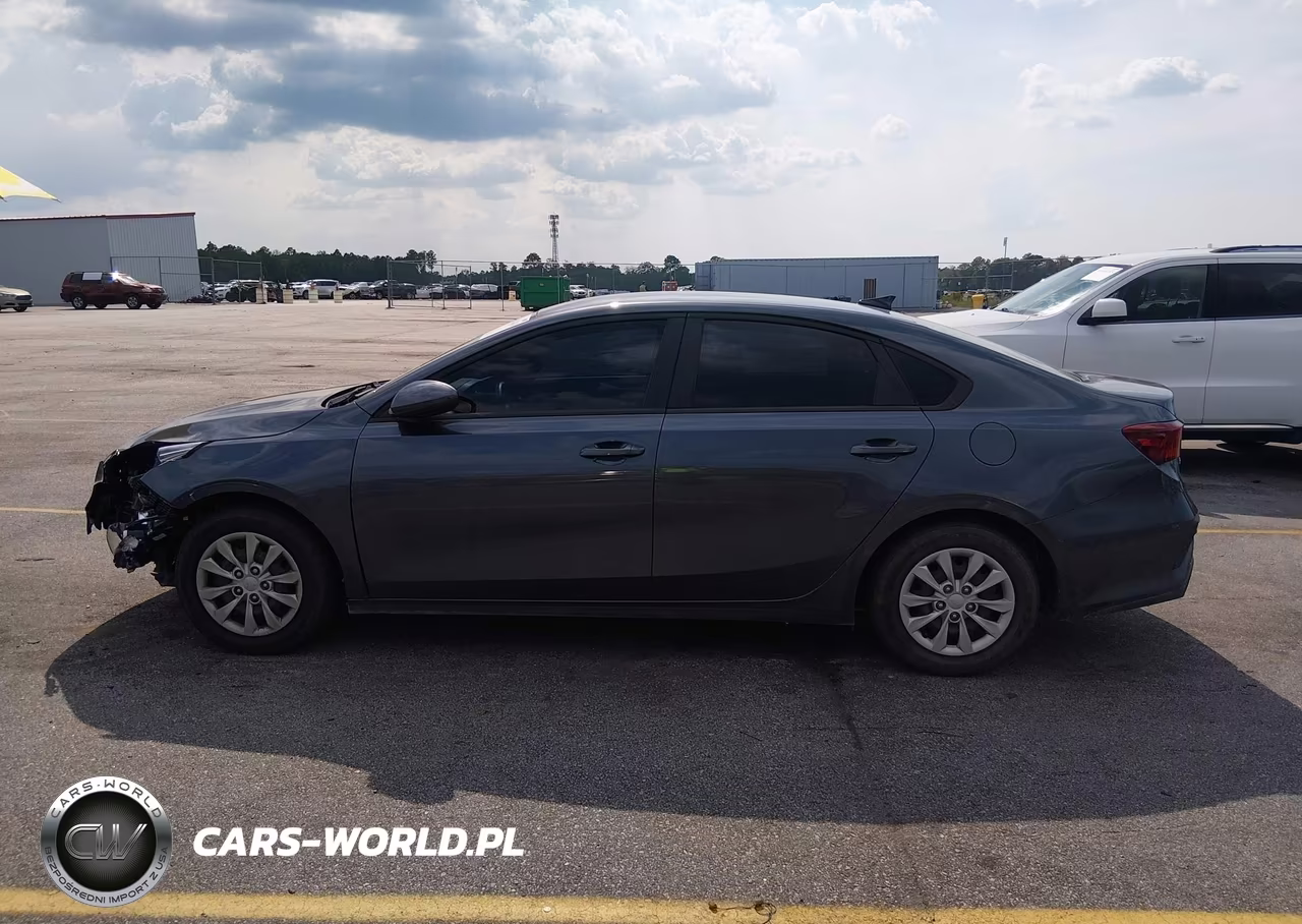2021 Kia Forte Fe VIN:3KPF24AD1ME339991 - 14