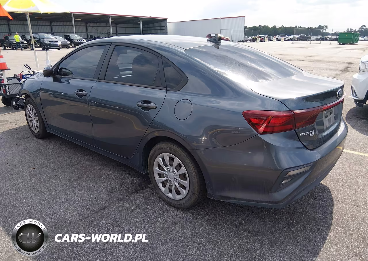 2021 Kia Forte Fe VIN:3KPF24AD1ME339991 - 3