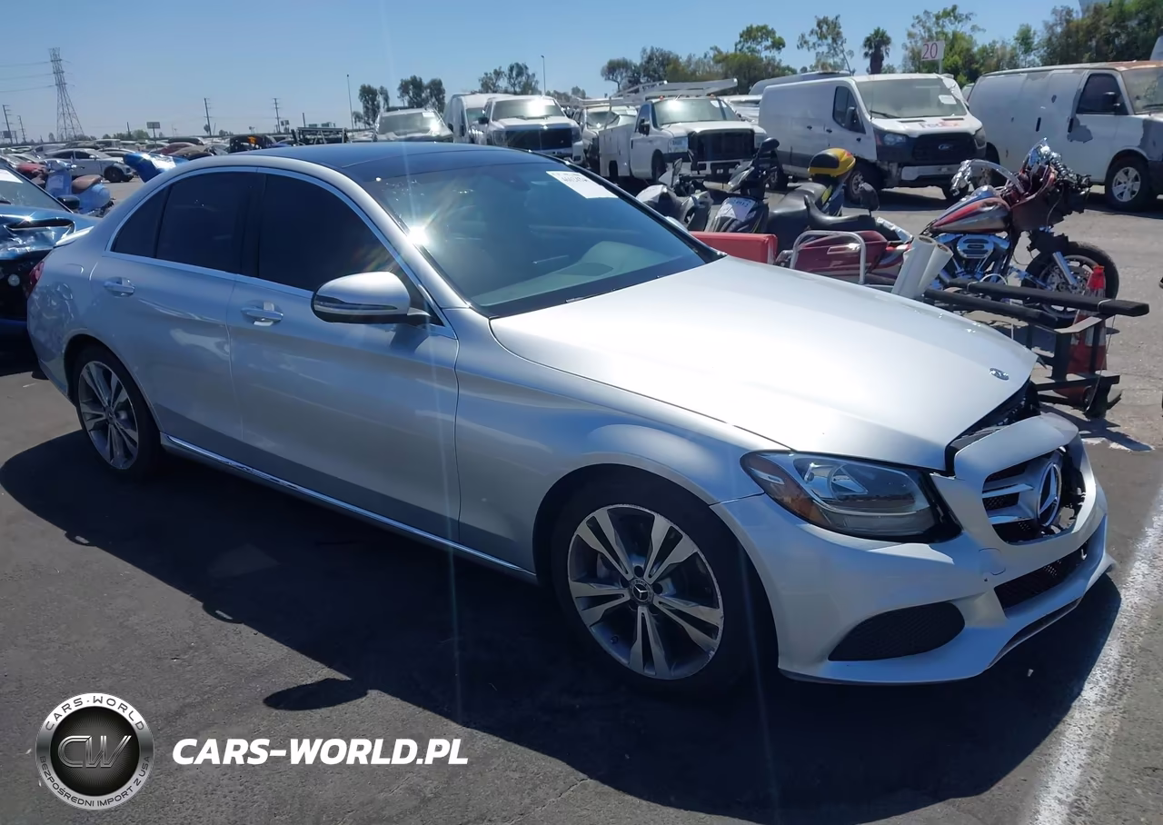 2018 Mercedes-Benz C 300 – zdjęcie 1 z 16