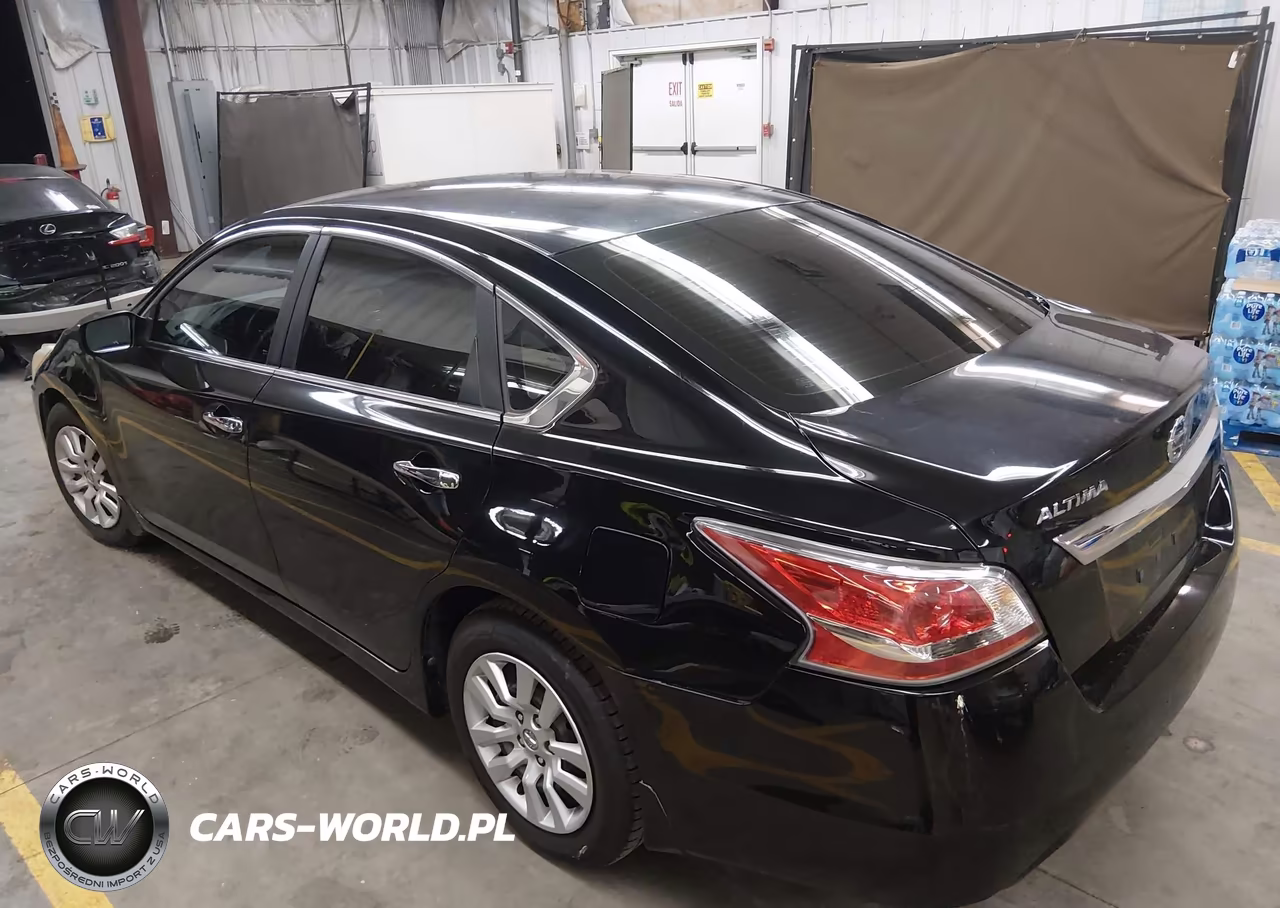 2015 Nissan Altima 2.5 S VIN:1N4AL3AP0FC200544 - 3