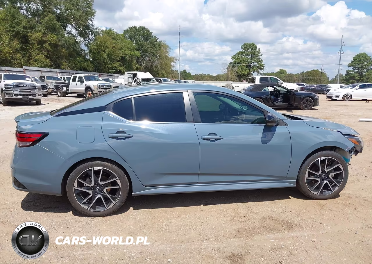 2025 Nissan Sentra Sr VIN:3N1AB8DV8SY207296 - 14
