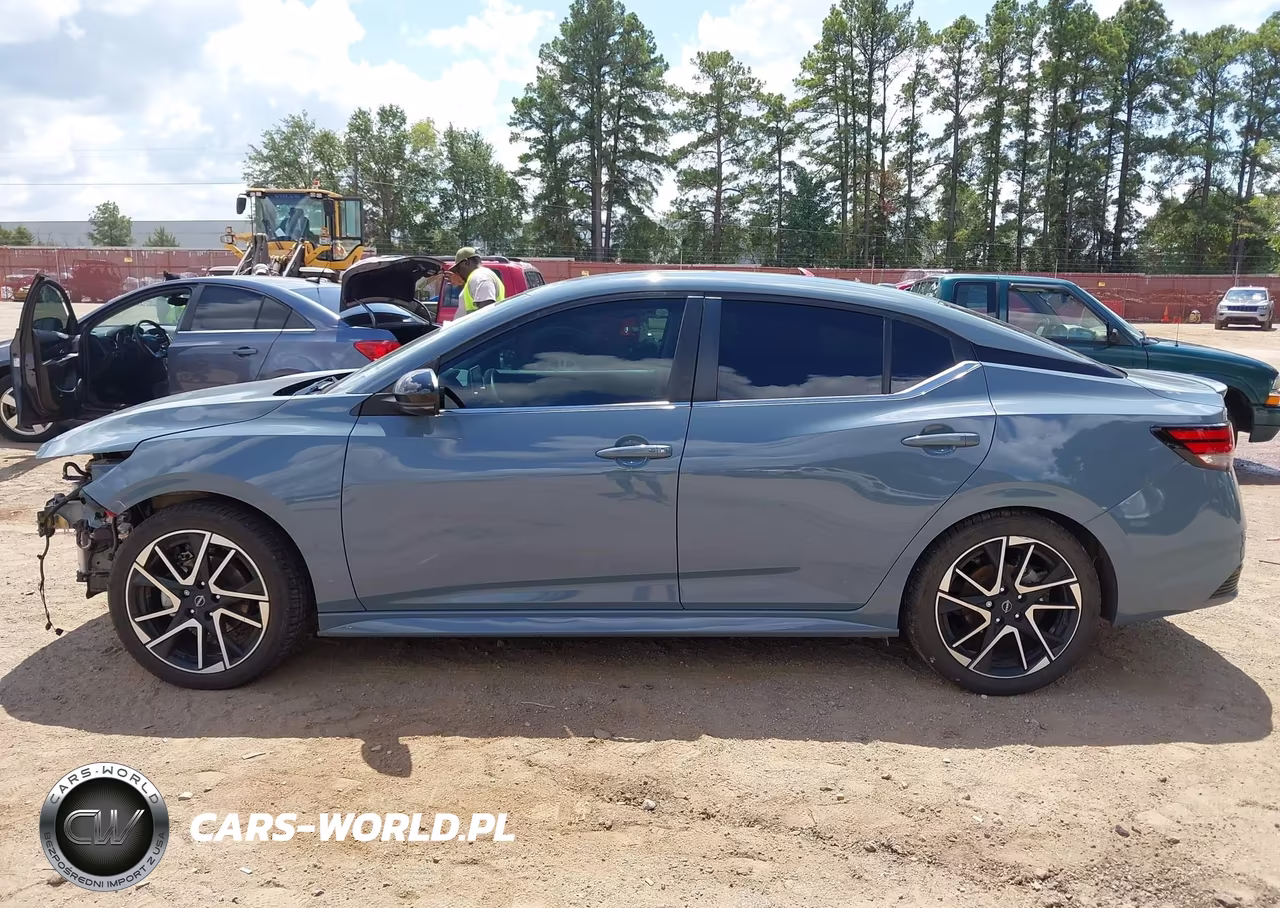 2025 Nissan Sentra Sr VIN:3N1AB8DV8SY207296 - 15