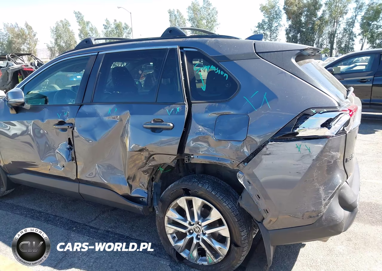2024 Toyota Rav4 Xle Premium VIN:2T3C1RFV9RC260196 - 17