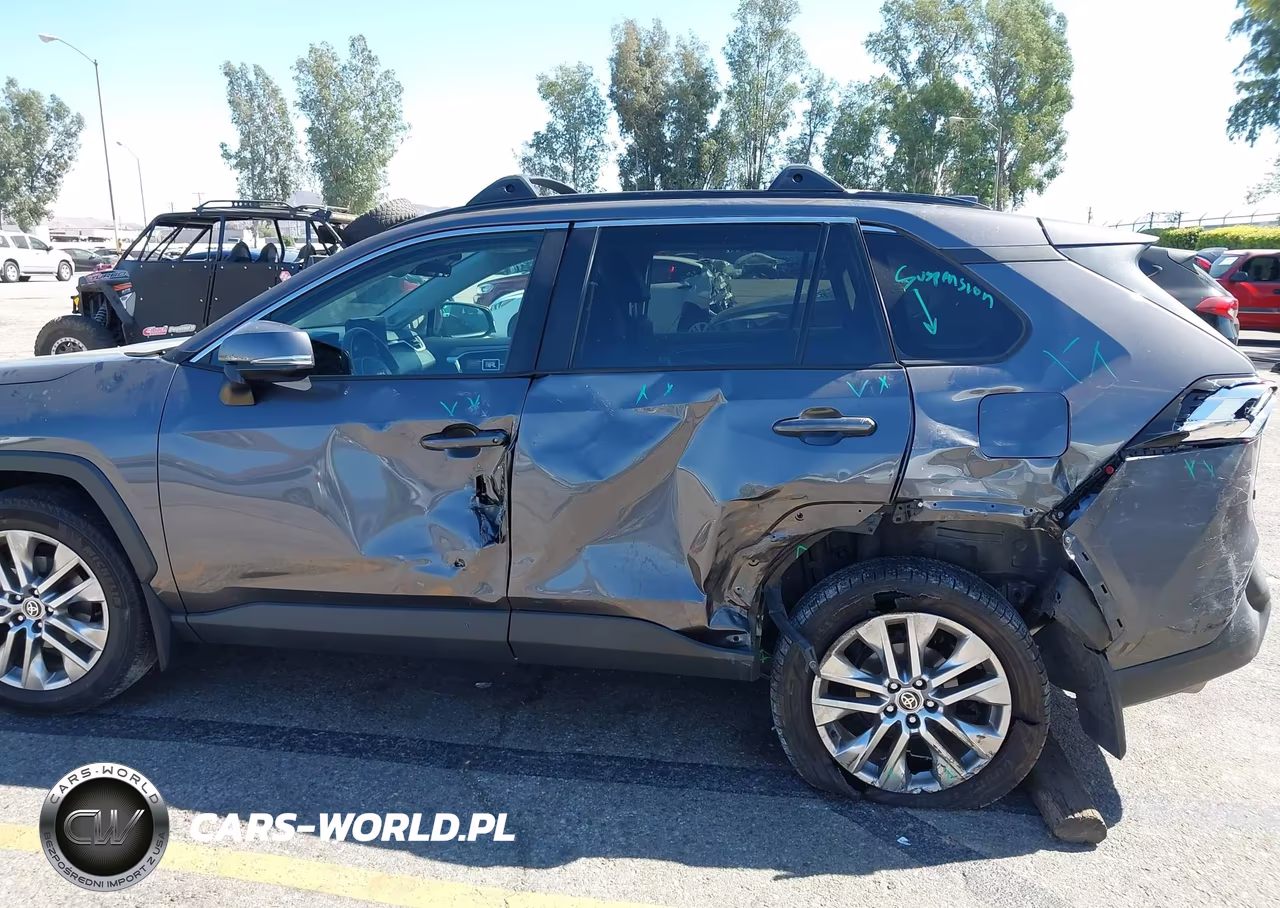 2024 Toyota Rav4 Xle Premium VIN:2T3C1RFV9RC260196 - 6