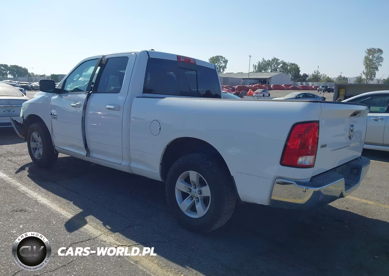 2016 Ram 1500 Slt VIN:1C6RR6GT0GS240977 - 3