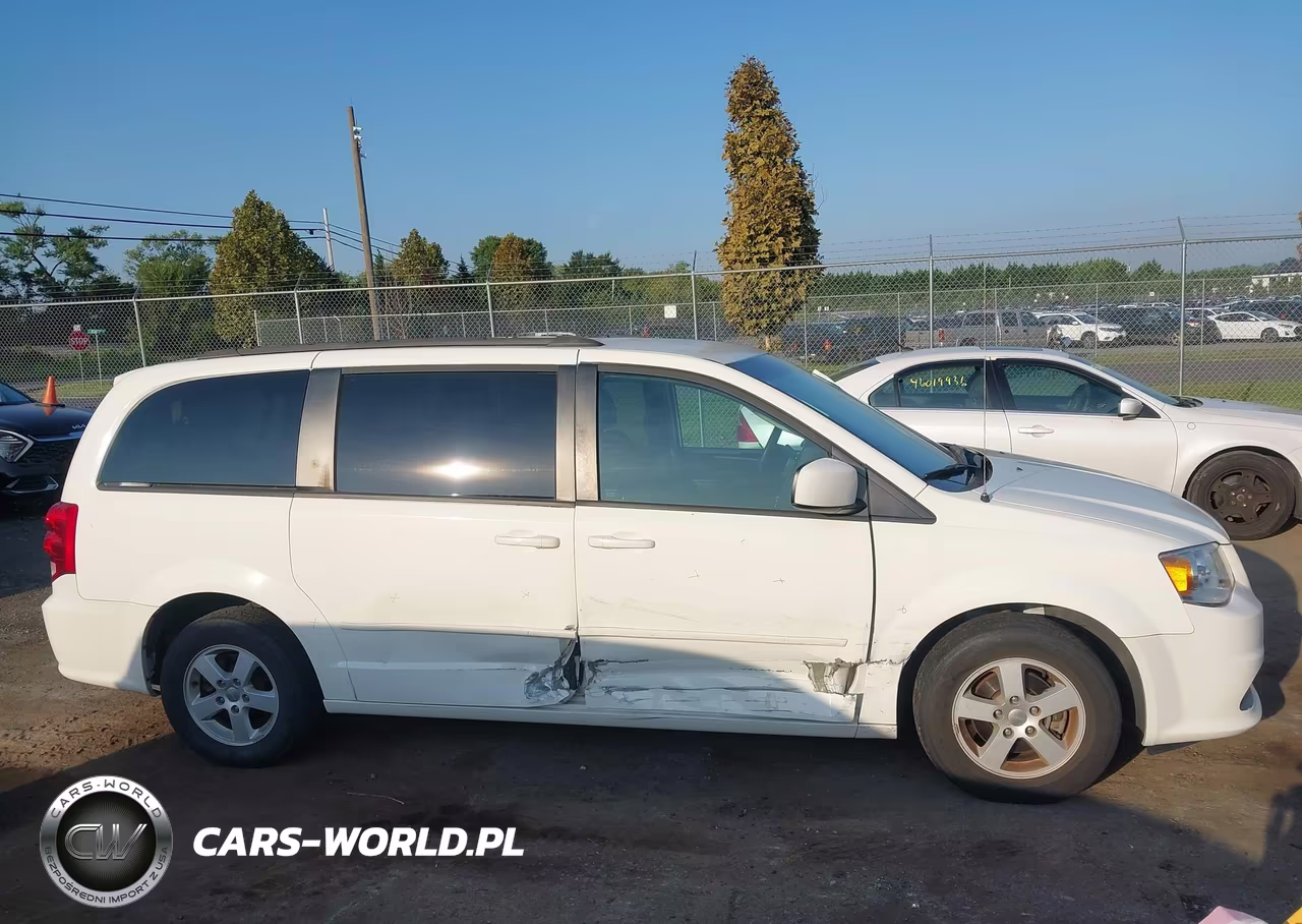 2013 Dodge Grand Caravan Sxt VIN:2C4RDGCG1DR549568 - 13